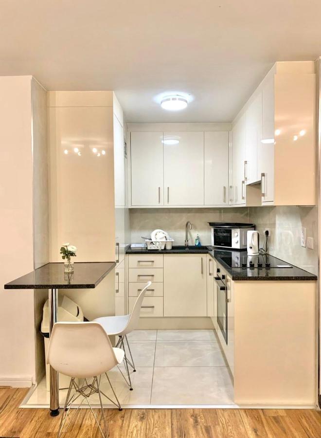 Appartamento 1 Br-kensington-24 7 Security-netflix *