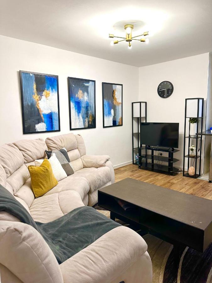 1 Br-kensington-24 7 Security-netflix Appartamento *